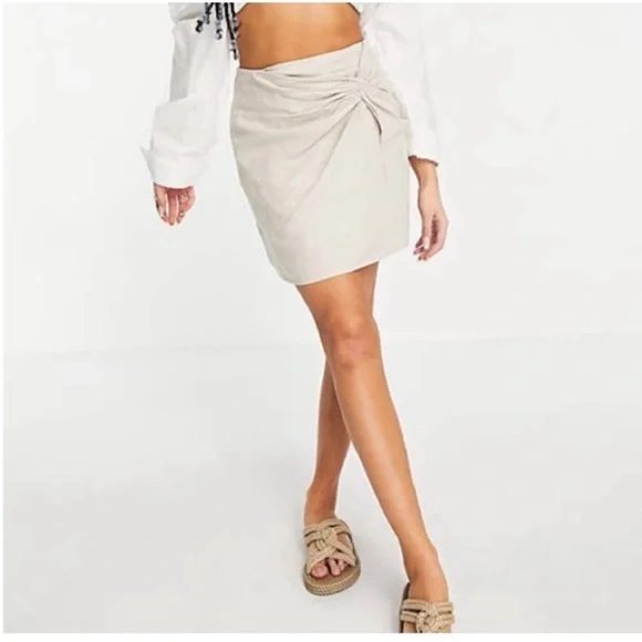 Abercrombie & Fitch Knotted Linen Skirt - Picture 2 of 6